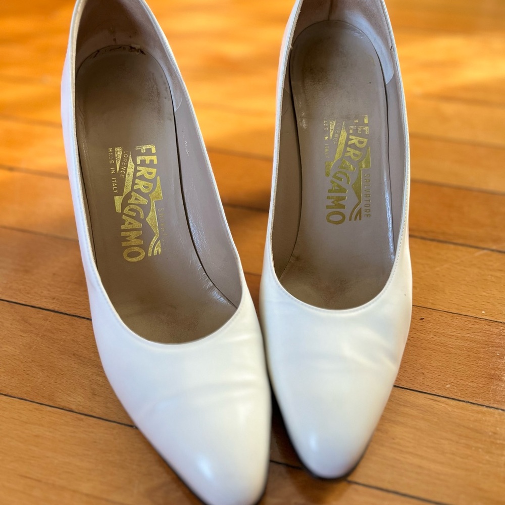 Salvatore Ferragamo White Leather Heels